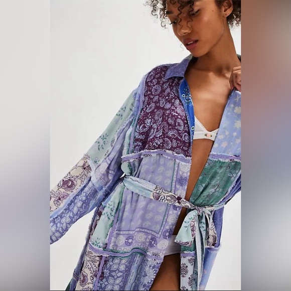 Free People Fun and Games Robe - Picture 4 of 9